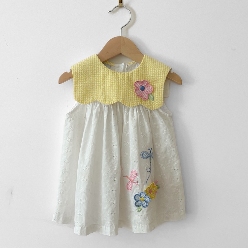 VINTAGE SAMARA EUC Seersucker Scalloped Collar Floral Appliqué Eyelet Dress
